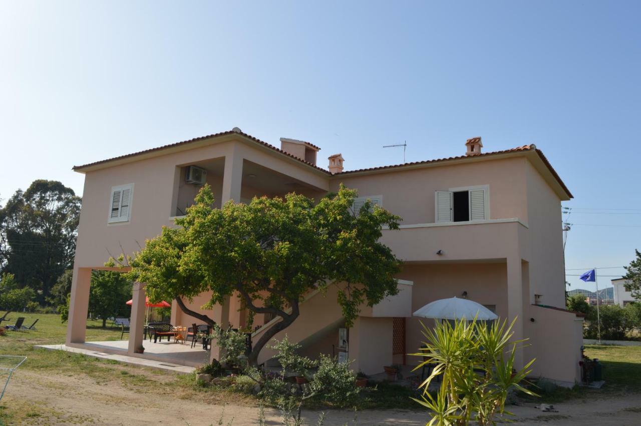 La Maison Di Zia Annina Όλμπια Εξωτερικό φωτογραφία